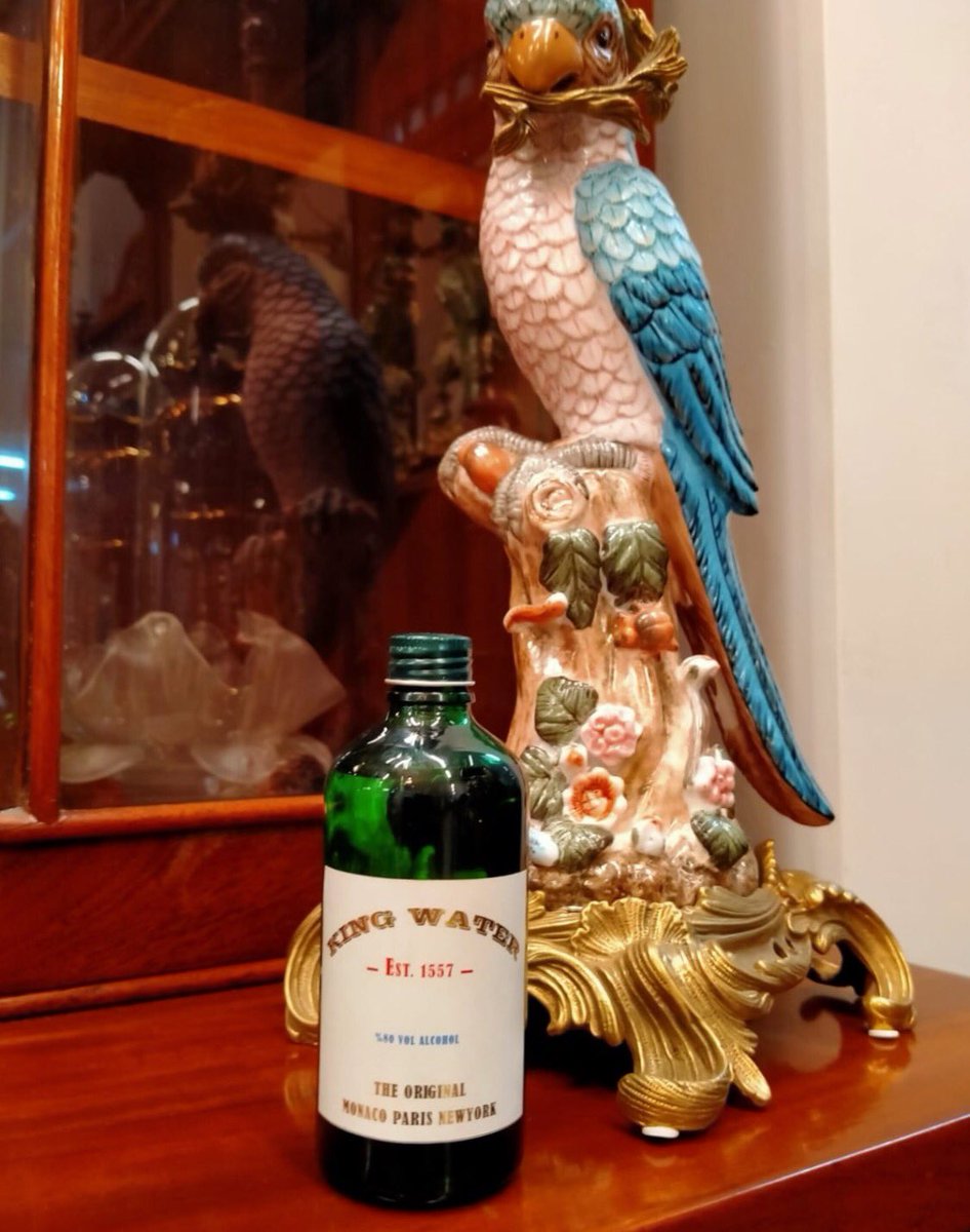 Haydar1812's tweet photo. #antique #antiquitäthaydar #luxuryantiques #rareantiques #eaudeantique #antiguo #vintage #luxuryvintage #perfume #luxuryparfum #rareperfume #antico #vintagerareantiques #rareantique #eaudeoriginal #originalparfum #eaudeluxo #eaudeluxury #eaudeluxur https://t.co/CtcNiuveEW