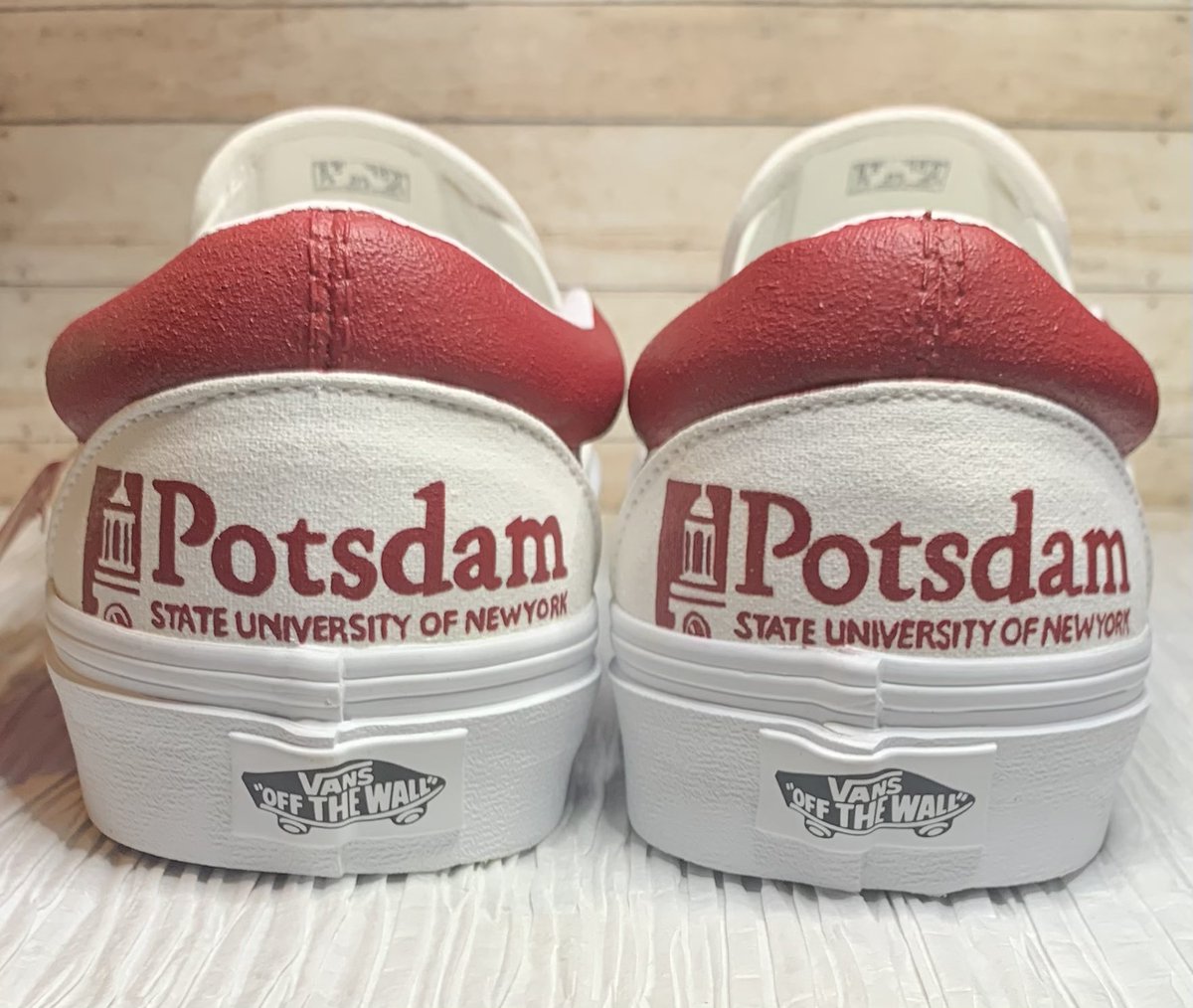 tesorita's tweet image. #makeitcrane #nixcraftynook #customvans #customkicks #vansoffthewall #lktopcoats #alphaflex #alpha6corporation #Potsdam #customsneakers #handpainted