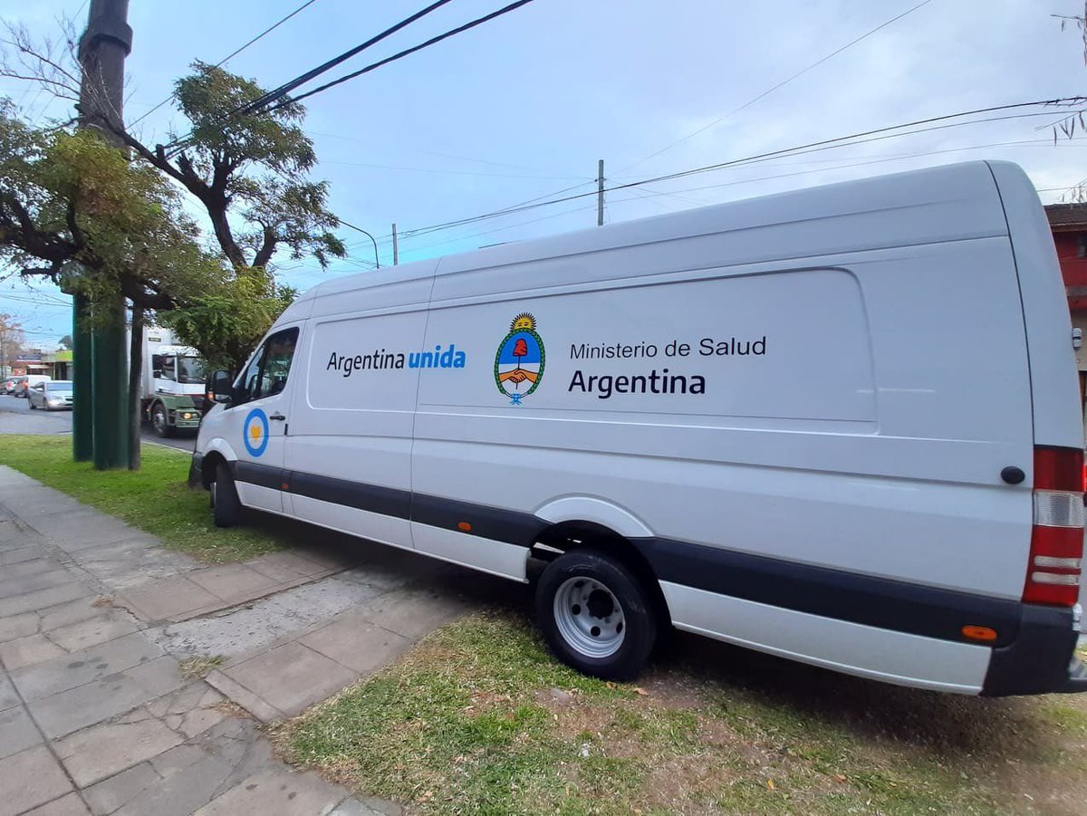 carlosacuna81's tweet photo. Jornada solidaria de colecta de sangre en nuestra casa de Bacacay.
Gracias a l@s Comp@s por su trabajo y solidaridad y al equipo del @hospitalposadas por su profesionalismo y calidad humana ❗️ https://t.co/yWor595jVE