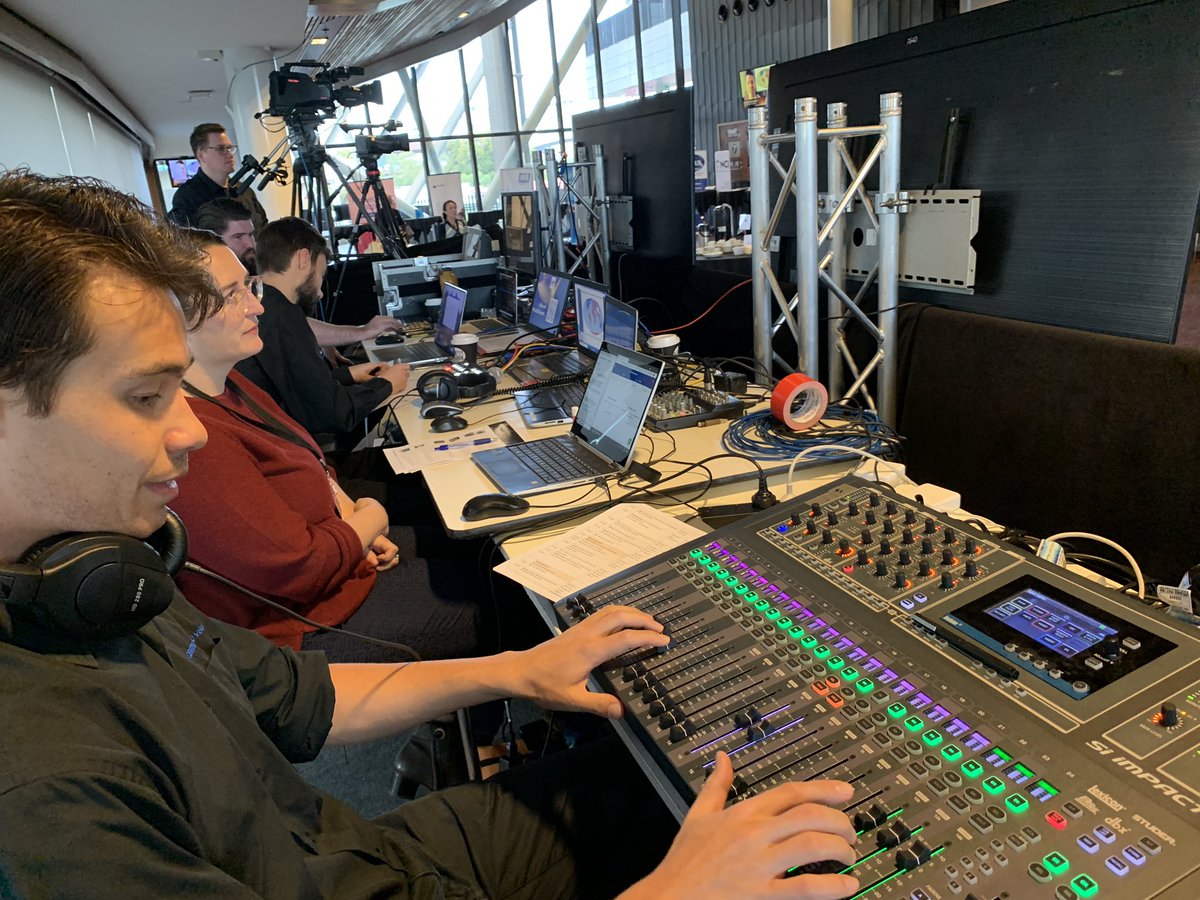 Josh_Smart's tweet photo. Behind the scenes at #FoodSASummit @FoodSouthAus @TheAdelaideOval https://t.co/g4Rbtu8CDm