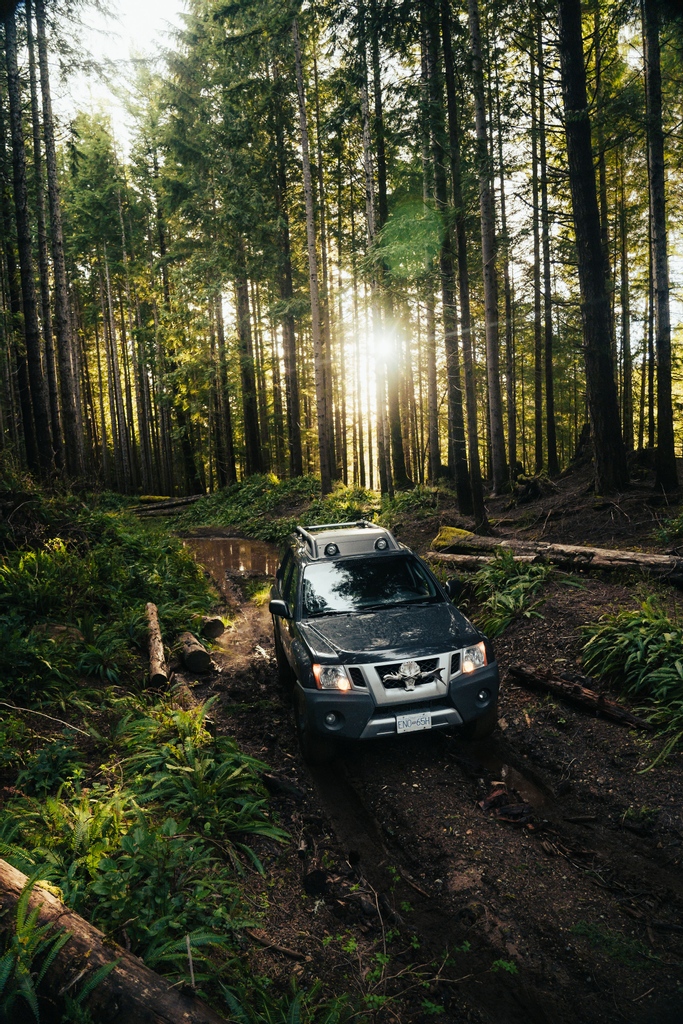 Our ambassador <a href="/nicky_nonis/">Nicky Nonis</a> heading off-road for an epic adventure. 🌲

What adventures will you go on this summer? 

#feetintheSKYE