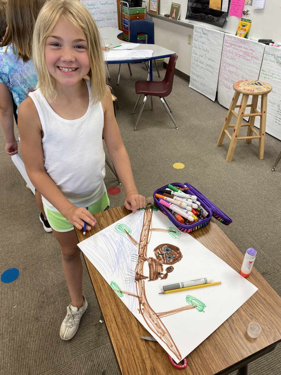 MissSears112's tweet photo. Using fraction pieces to create art! #KSDpride https://t.co/5SY49gr0MO