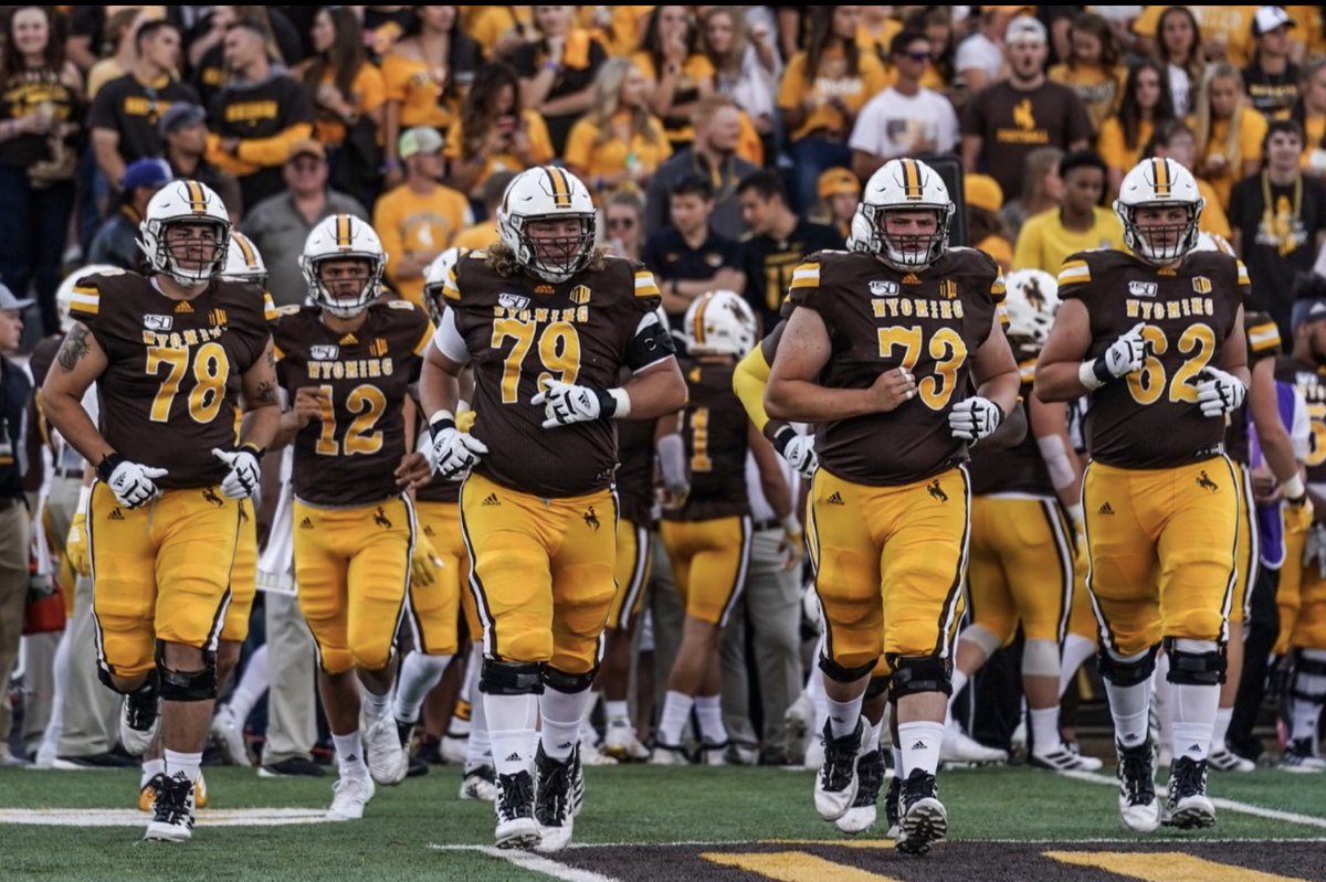 jacksonbrown_77's tweet photo. After a great talk with @ghaugii7 I’m blessed to say I’ve received an offer from the University of Wyoming! @CoachDFrazier @CoachCBohl @CoachTimWYO @wyo_football @IMcGrew @BrandonHuffman @adamgorney @GregBiggins @coachjosephmar @2Ddavis @ttherzog #SRVFootball #MLUYFI https://t.co/oBxCRpjOrV