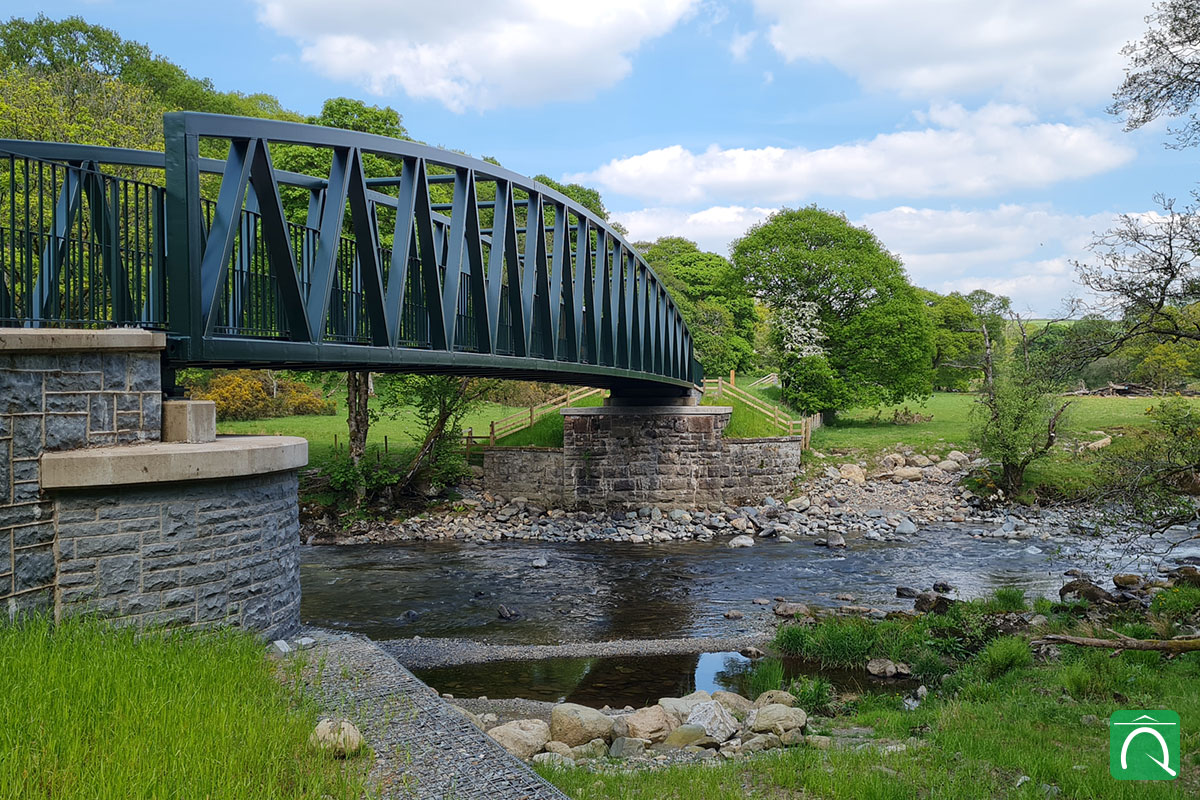 You have £7.5M.
Do you fund -
80% of the preparatory works for QT's abandonment, or
2 new bridges, 5 refurbished bowstrings, structural repairs and an unearthed tunnel on the Keswick-Threlkeld Railway Path?
BOTH have been funded by @HighwaysEngland.
One scheme was a waste.