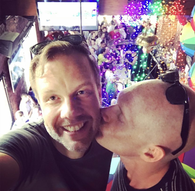 thatmarkloewen's tweet image. 🏳️‍🌈 “They can do anything they want to you if you let them in. But they won't ever win if you cling to your pride and just push them aside. 🏳️‍🌈

(From "Can't Take That Away" - @MariahCarey)

Picture from #DCpride - 2018ish.

#pride  #pride2021 #mariahcarey #lambily