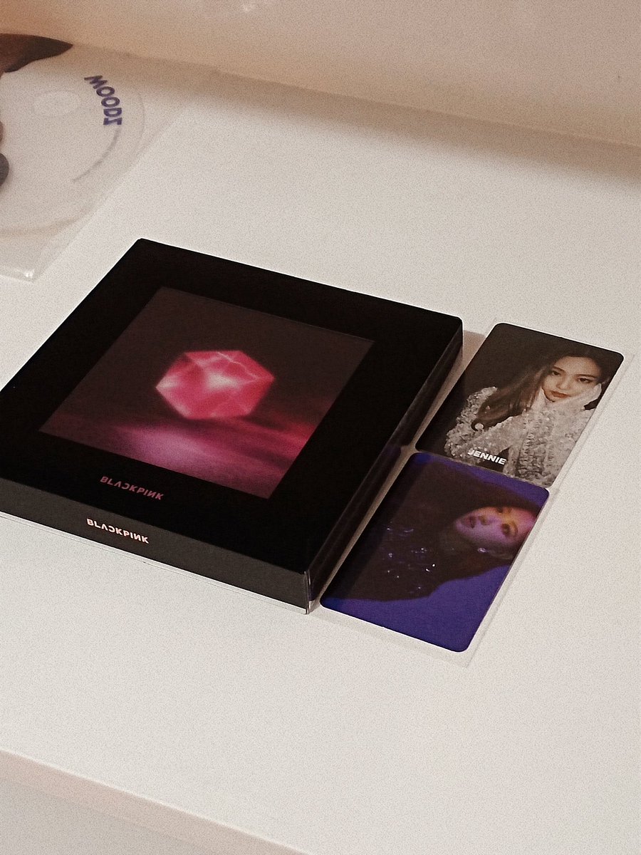 deukieily's tweet photo. Thank you po ulit kuya kyle~ My blink heart is happy right now lol, the item arrived in a well condition at I like how secured po sya >< thank you po! @rockyhae_
#CleofferFeedbacks https://t.co/26gVv7ZKI2