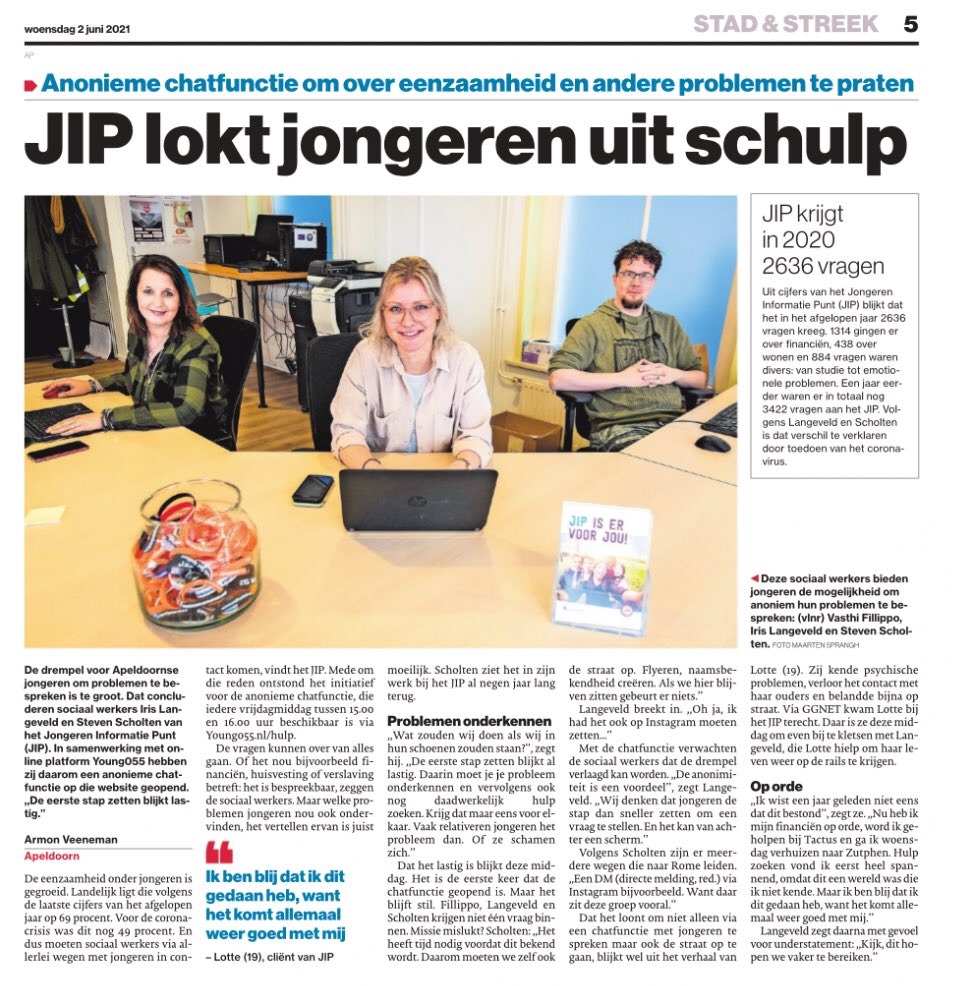 Westrik's tweet photo. Doing the good job #JIP @Stimenz #Young055 #chatfunctie #jongeren @gem_apeldoorn ππ»ππ» https://t.co/MymhlFOO9o