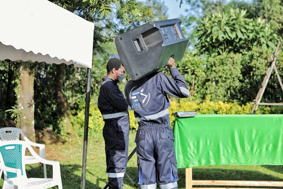 EliteSoundsKe's tweet image. WRC Safari rally Greening legacy project tree planting of 3500 trees at Kakamega forest and 5000 at Oile park and KARLO sugar research institute later in the day.
We are Elite Sounds
#EliteSounds #EliteEvents #WRCSafariRally