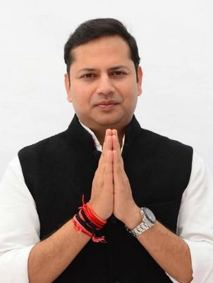 <a href="/panchayatsahayk/">🇮🇳यज्ञदत्त शर्मा🇮🇳</a> <a href="/VaibhavGehlot80/">Vaibhav Gehlot</a> <a href="/ashokgehlot51/">Ashok Gehlot</a> राजस्थान के जननायक <a href="/ashokgehlot51/">Ashok Gehlot</a> के आंखों के तारे और हम सभी के चहेते <a href="/VaibhavGehlot80/">Vaibhav Gehlot</a> को जन्मदिवस की 27000 ग्राम पंचायत सहायकों की ओर से बहुत-बहुत शुभकामनाएं एवं हार्दिक बधाई।
#जुग_जुग_जिओ_वैभव_जी
#पंचायत_सहायक_नियमित_करो 
#6000_में_कैसे_हो_गुजारा