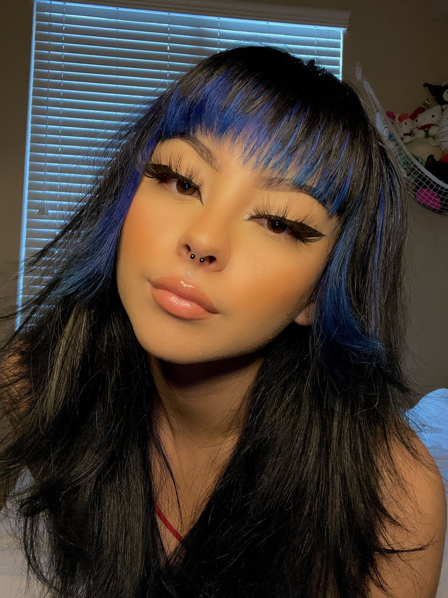 kirarahimee's tweet photo. i hardly post selfie’s anymore /.\ https://t.co/6nAgla8m2T