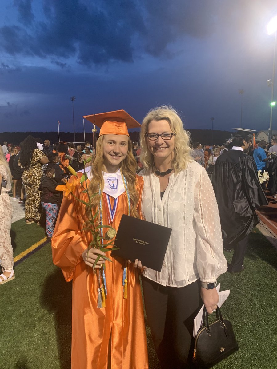 Susan Thomas tweet media