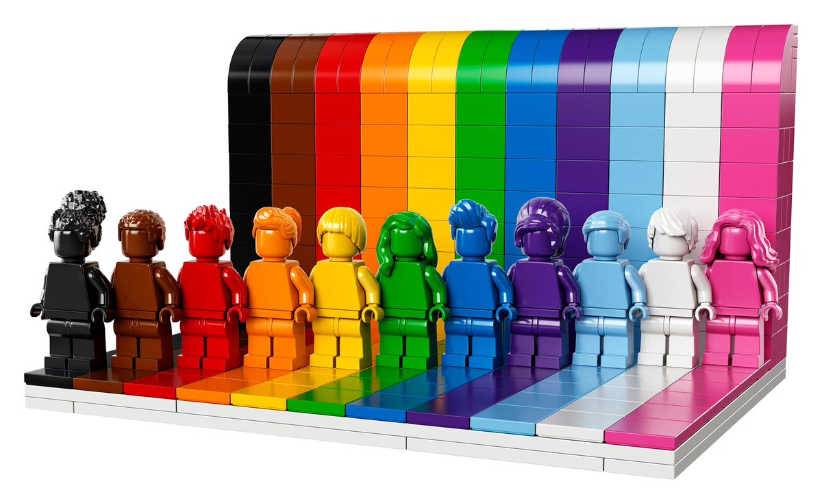 ItsjustShere's tweet photo. Happy Pride Month from me and my family to all of our #LGBTGI+ friends, family and colleagues. May this time bring us celebrations, education and inclusion of all. #ally #StayProud #StayConnected #indypride #loveislove #everybodyisawesome #legopride #chosenfamily 🌈❤️🧡💛💚💙💜 https://t.co/rokiQWq8TE