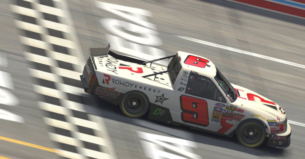 BFanning_96's tweet image. lads variety was fun tonight, really glad this season is running well and we're having fun doing it :) p7 tnite

great win to mr. do it right himself! #BeAGGRESSIVE