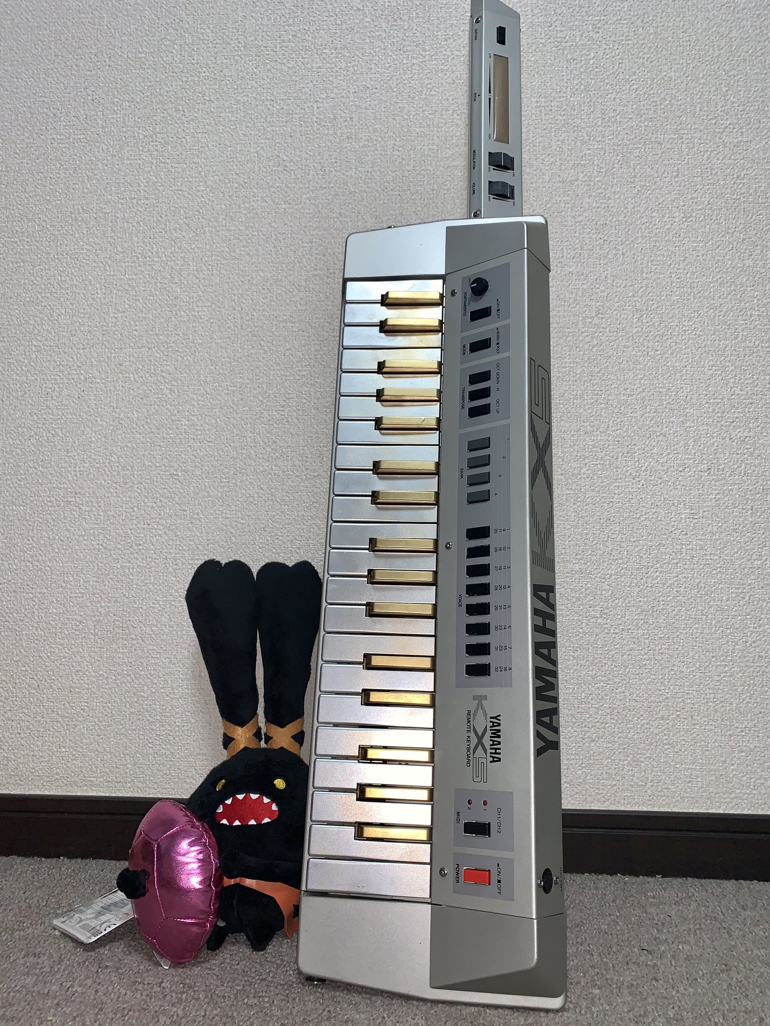 国内正規品】【国内正規品】YAMAHA KX-5 MIDIショルダーキーボード