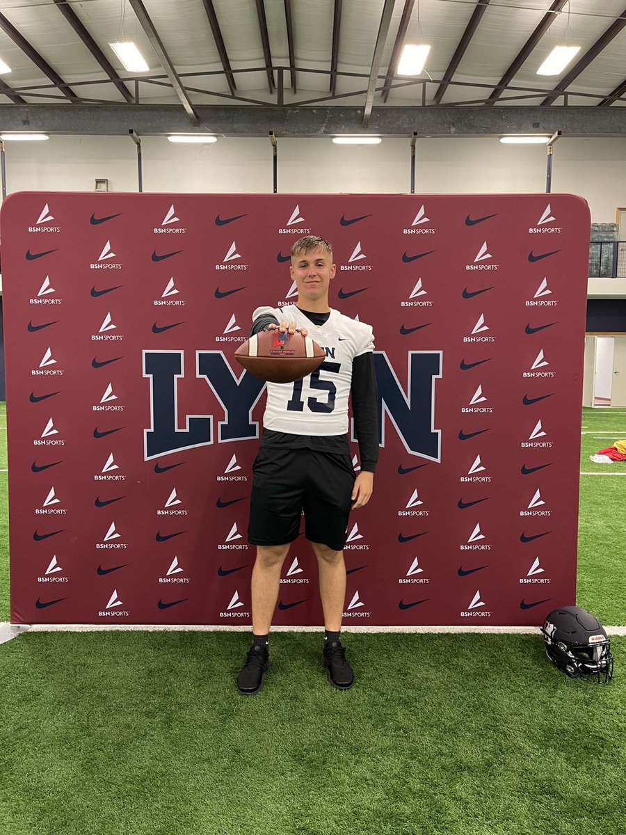 Logan Comstock (@_logannc) on Twitter photo Blessed to receive my first offer from @LyonScotsFball and <a href="/LyonHBC/">Chris Douglas 🏈</a> !!
<a href="/CoachRob_OC/">Ed Roberts</a> <a href="/CoachDBurnett/">Darrell Burnett</a> <a href="/CoachWhitmore/">AJ Whitmore</a> #LyonWay Blessed to receive my first offer from @LyonScotsFball and <a href="/LyonHBC/">Chris Douglas 🏈</a> !!
<a href="/CoachRob_OC/">Ed Roberts</a> <a href="/CoachDBurnett/">Darrell Burnett</a> <a href="/CoachWhitmore/">AJ Whitmore</a> #LyonWay