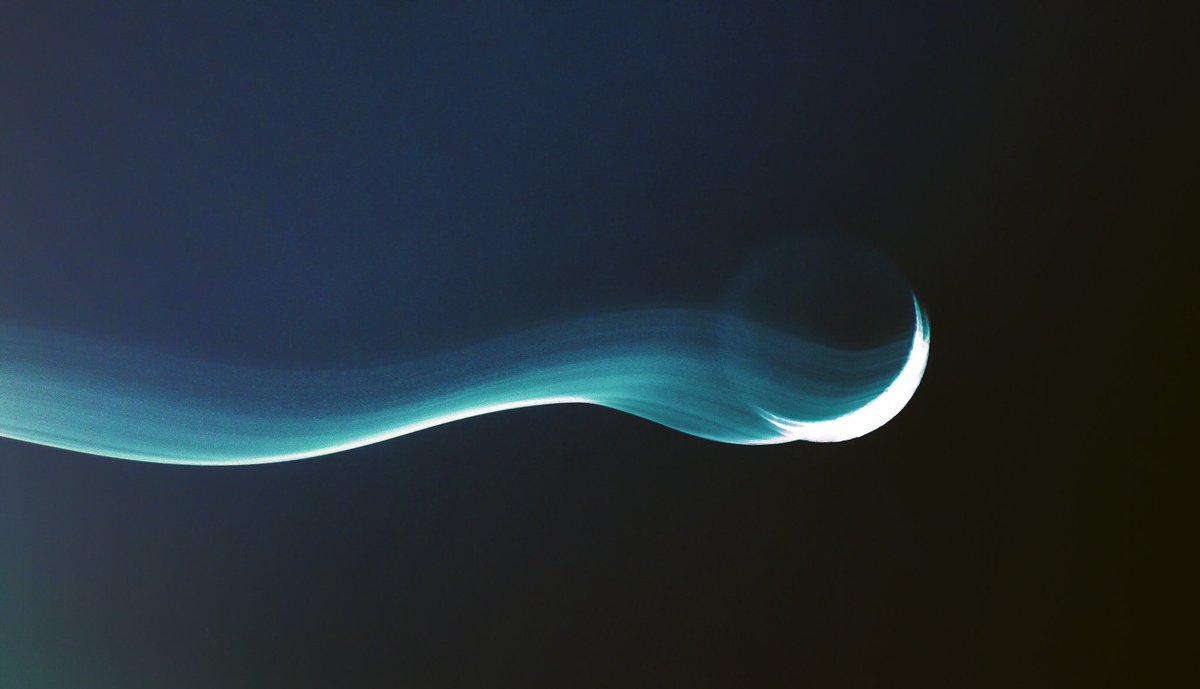 visualxlo's tweet photo. light painting https://t.co/P5yvwo6ty9
