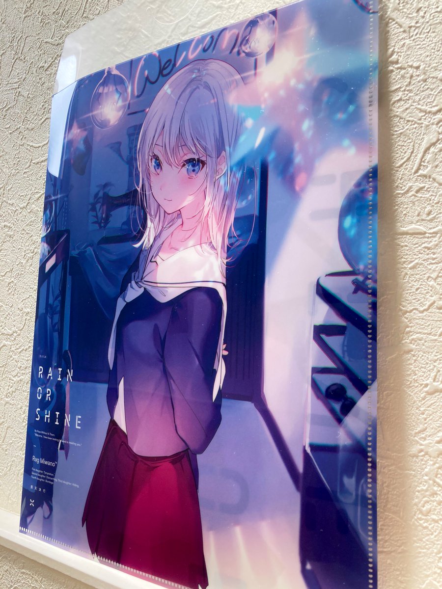 「封筒型クリアファイル🧬
以前使ってた封筒型のクリアファイルが便利だったので作っ」|美和野らぐ🌱コミティアA08aのイラスト