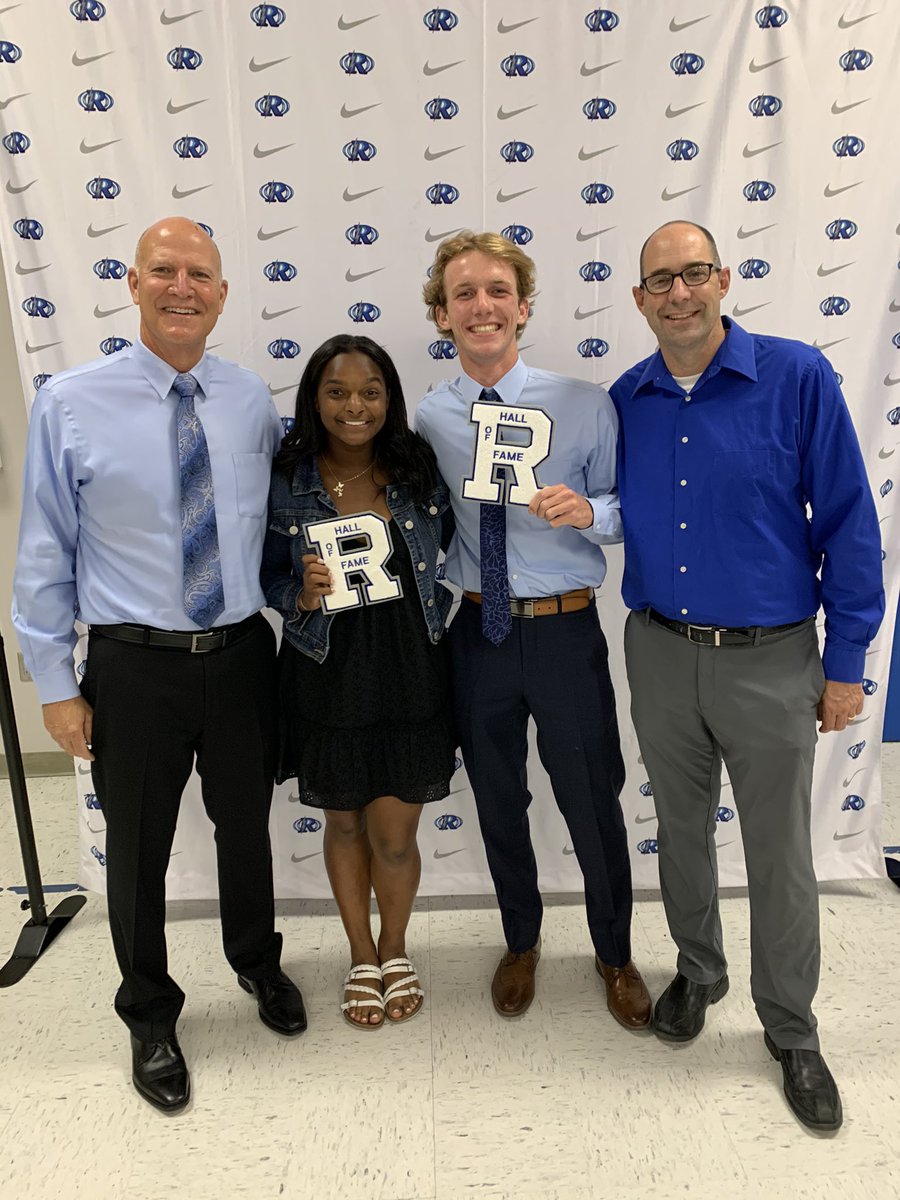 RocklinSports's tweet photo. Congratulations to our Rocklin High School Senior Athletes of the Year!  Jayla Castro - Softball and Paul Miller - Aquatics @RocklinHigh @RocklinSoftball https://t.co/E1jrWzkLSL