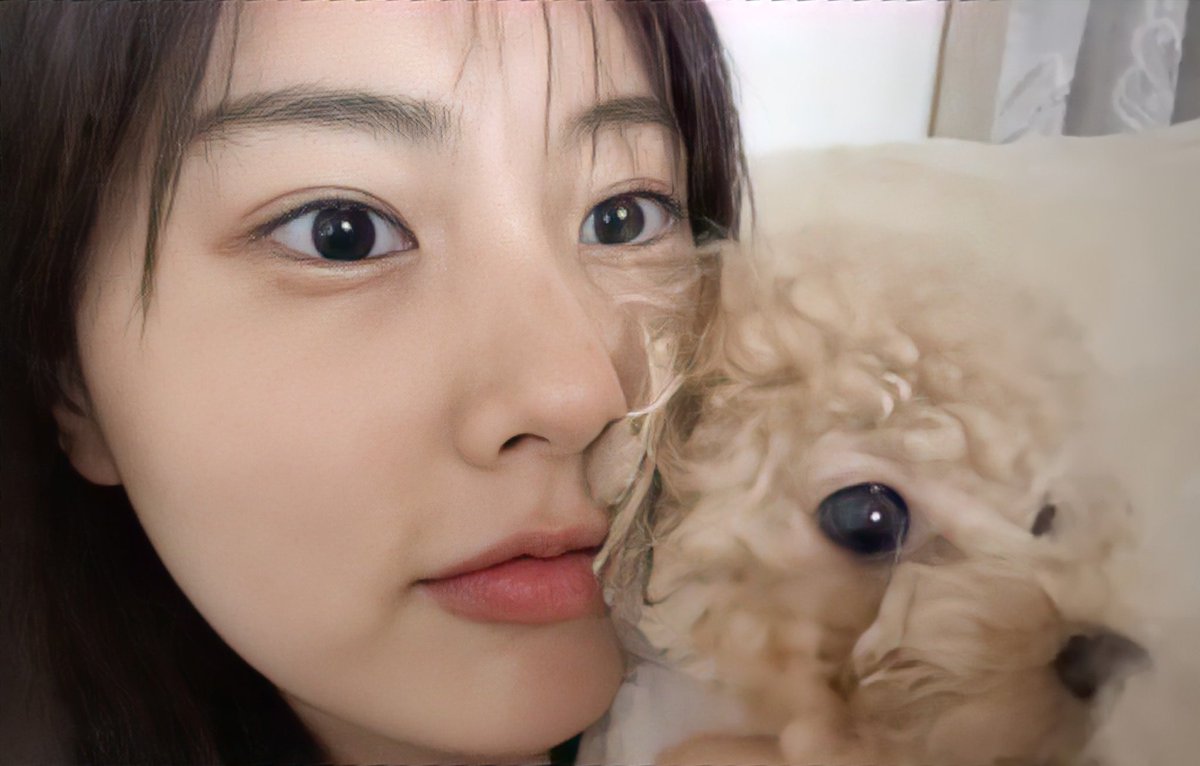 hyemhyene's tweet photo. Having a good time with Zeze while greeting everyone through Instagram live. He is my ball of sunshine and nobody can convince me otherwise! 🐶 https://t.co/9RNxxdI1Sf