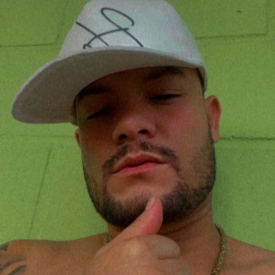 marcelomaycon's tweet photo. #NovaFotoDoPerfil https://t.co/u6yV7eC1Ho