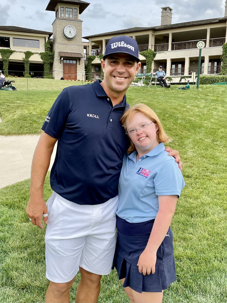 AmyGolfsNDances's tweet photo. My 2nd favorite 😉 practice ⛳️ round, ever, and a fun, surprise reunion with my BFFs @GaryWoodland 🏌🏽 and Matt Kuchar 🏌🏽 @MemorialGolf
Good luck this week, Gary and Matt! https://t.co/Op1FmL7h4T
