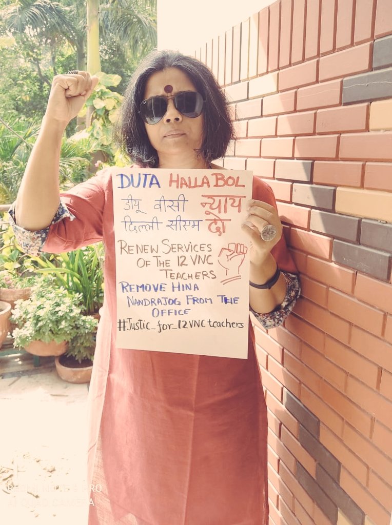 AbhaDevHabib's tweet photo. HALLA BOL✊🏾
डीयू वीसी न्याय दो! @UnivofDelhi
दिल्ली सीएम न्याय दो!@ArvindKejriwal
Attack on livelihood is criminal! Renew serives
of the 12 ad-hoc teachers of VNC. Remove autocratic Actg Principal. Educational Institutions can't gain from such Heads
*#Justice_for_12VNCteachers* https://t.co/UTPVDUjoie
