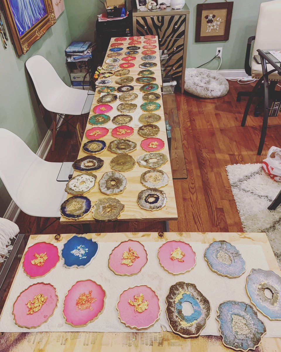 MerakiFusionArt's tweet photo. Throwback to when my life and my entire house was consumed with coaster orders 😳😱

#geoderesinart #geodeart #resin #shopsmall #coasters https://t.co/JBXc5VFQpo