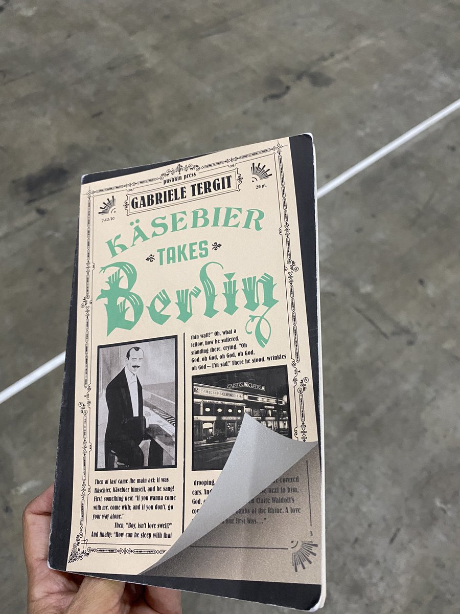 TaliLavi1's tweet image. Evidence that the most boring of places can be altered by a book. 
Will people be worried if I howl with laughter?
#amreading #gettingvaccinated