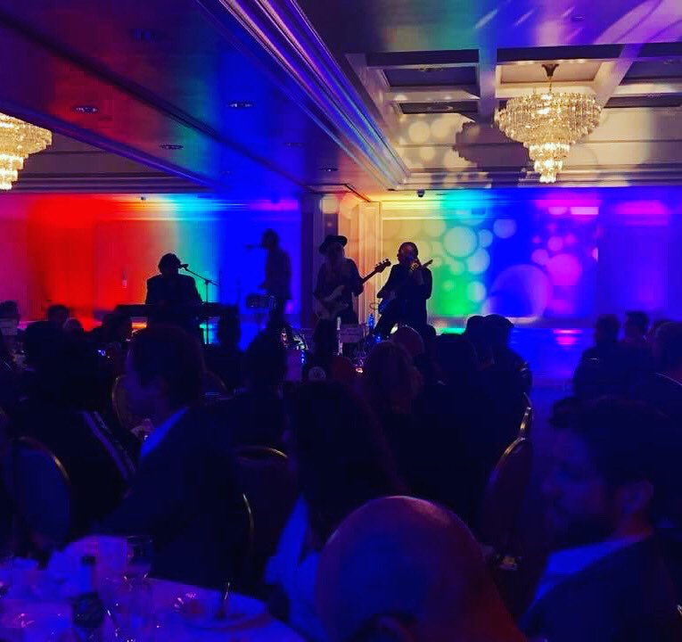 laeventlights's tweet photo. Allow us to bring you the rainbow #illumination #PRIDE #PrideMonth2021 https://t.co/r3Cfuf9b43
