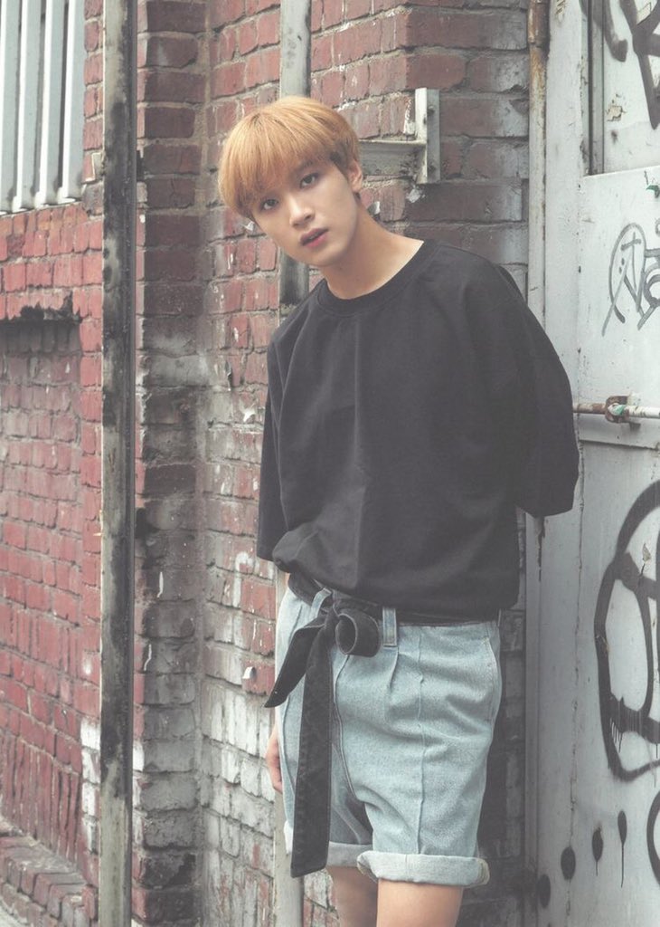 ً (@lhcvisual) on Twitter photo 