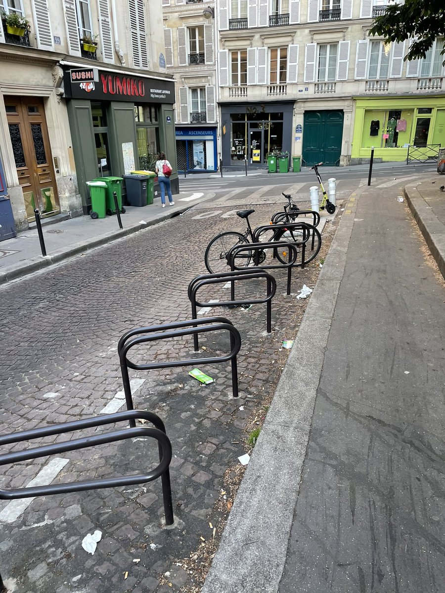 FloDemars's tweet image. Rue Clauzel, Paris 9ème ce Mercredi 2 Juin @Anne_Hidalgo #saccageparis