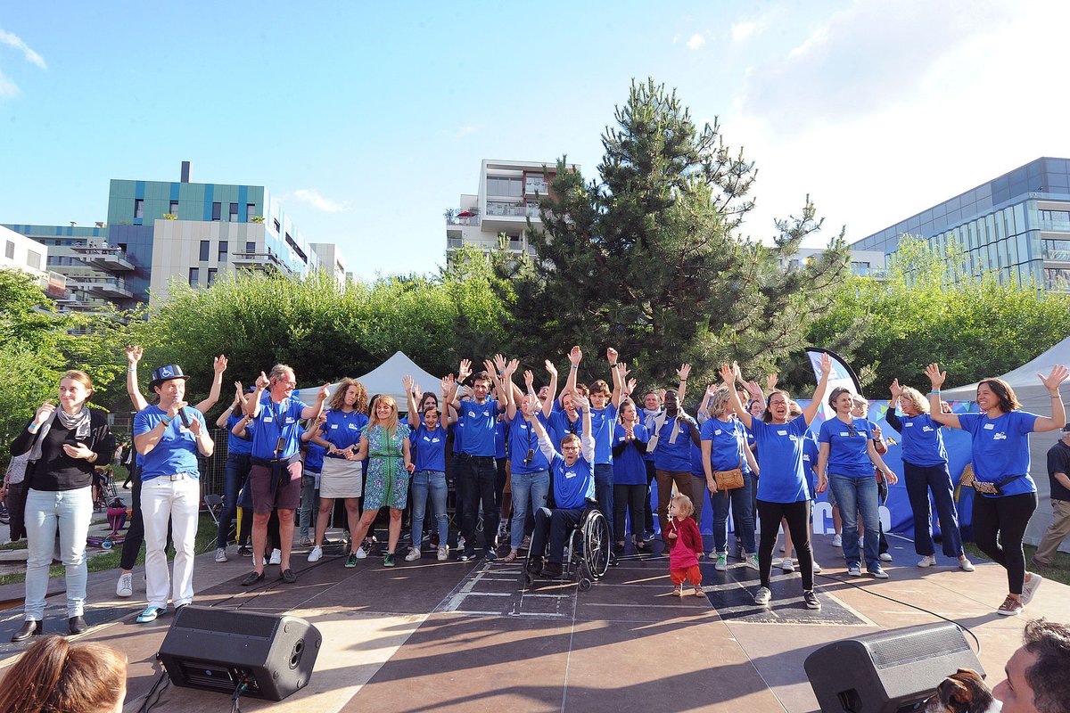 Ville de Boulogne-Billancourt (@ville_boulogneb) on Twitter photo Semaine du #handicap : découvrez les belles #expos proposées en juin à #BoulogneBillancourt 🤩
📍 sur la #GrandPlace
📍 à la médiathèque #PointduJour
💻 en ligne
+ d'infos 👉 bit.ly/2R3Mi3U
<a href="/etrebeau1/">_etrebeau_</a> <a href="/hautsdeseinefr/">Département des Hauts-de-Seine</a> <a href="/BIJBB/">Information Jeunesse Boulogne-Billancourt</a> <a href="/GPSO_SeineOuest/">Grand Paris Seine Ouest (GPSO)</a> <a href="/BoulogneCulture/">Boulogne-Billancourt Culture</a> <a href="/OTBB92/">OTBB</a> Semaine du #handicap : découvrez les belles #expos proposées en juin à #BoulogneBillancourt 🤩
📍 sur la #GrandPlace
📍 à la médiathèque #PointduJour
💻 en ligne
+ d'infos 👉 bit.ly/2R3Mi3U
<a href="/etrebeau1/">_etrebeau_</a> <a href="/hautsdeseinefr/">Département des Hauts-de-Seine</a> <a href="/BIJBB/">Information Jeunesse Boulogne-Billancourt</a> <a href="/GPSO_SeineOuest/">Grand Paris Seine Ouest (GPSO)</a> <a href="/BoulogneCulture/">Boulogne-Billancourt Culture</a> <a href="/OTBB92/">OTBB</a>