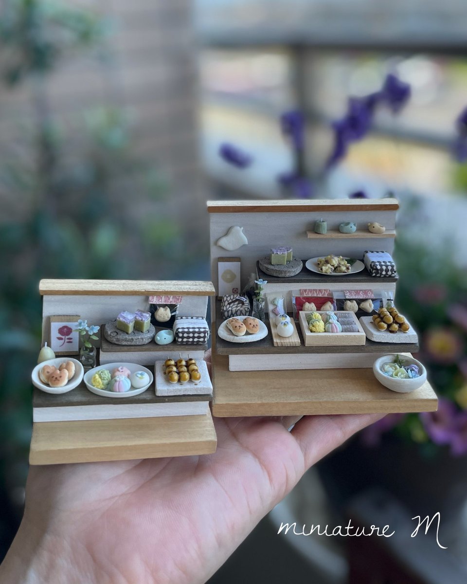 Miniature M Miniature M Twitter Miniature M Miniature M Twitter