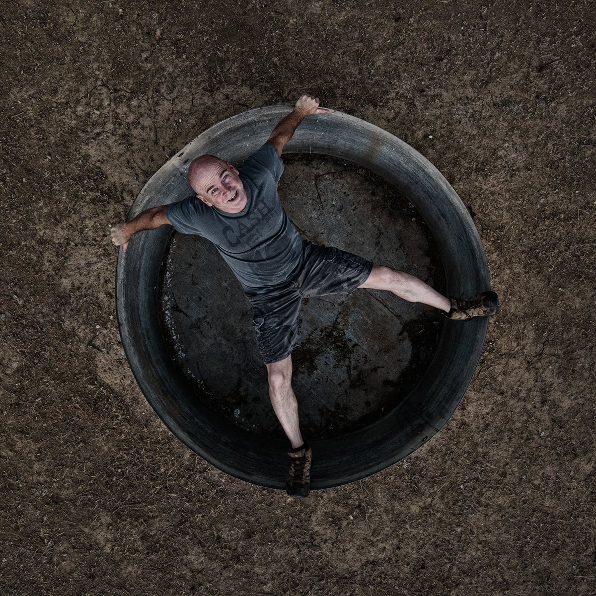 ProofOfLucky's tweet photo. 6/1/2021
#BackInTheBarrel
.
.
.
.
.
.
.
#ProofOfLucky #selfportrait #artofselfportraiture #SelfPortrait_Society #magicofselfportraiture #advancedselfie #theechoesinside #portraitphotography #creativeselfportrait #creativephotography
.
.
.
.
.
#DJiMavicAir2 #DronePhotography https://t.co/U2l4q9ThfD