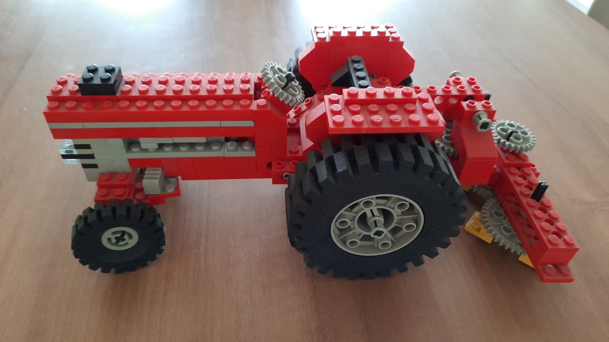decadtdries's tweet photo. @1050sprint07 @LEGO_Group https://t.co/EuHHx45qn8