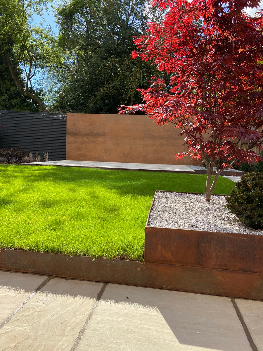 ArbourLandSol's tweet photo. Great work from @Landscapeoneuk  for this new build property, we love it!

Click here to read more:
https://t.co/6G0AUpWW3k

#landscapeindustryspecialists #landscaping #paving #porcelain  #gardendesign #landscapers #gardendesigners #landscapematerials #landscapesupplies https://t.co/Rmq1CkfbEl