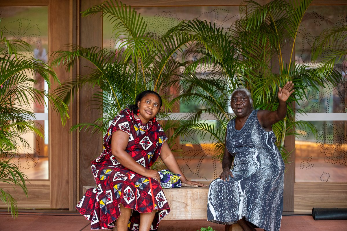 Language Party – Darwin Botanic Gardens. Plus an interview with some of our storytellers: abc.net.au/radio/darwin/p… languageparty.org @cityofdarwin <a href="/ABCIndigenous/">ABC Indigenous</a> <a href="/abcdarwin/">ABC Darwin</a> <a href="/indigenous_gov/">indigenous_gov</a> <a href="/ntgovernment/">NT Government</a>