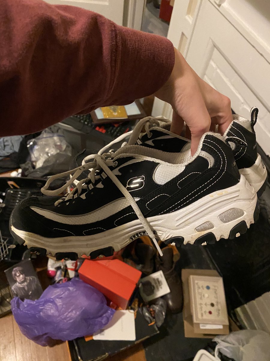 amirkwoodelf's tweet photo. Thrift store finds! Picture looks like it’s an 1800s fashion plate (probably reproduction but still looks older then a new one) and vintage sketchers. Like.. I have more to share when I’m home but it was a good haul!! https://t.co/J83ghQoQiO