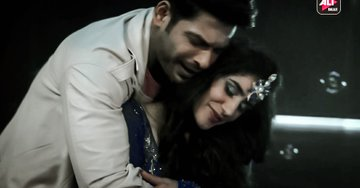 Anki_SidHeart's tweet photo. This song and this performance! All hearts♥️✨
TERI HOGAIYAAN 2 OUT NOW
#TeriHogaiyaan2 #SidharthShukla #AgMi #AgatsyaRao #BrokenButBeautiful3
(caps: @/TeamSidharthFC) https://t.co/WW9RnbEcjt