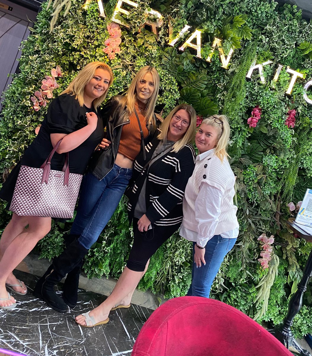 #ladiesthatlunch #kervankitchenbrentwood #essex