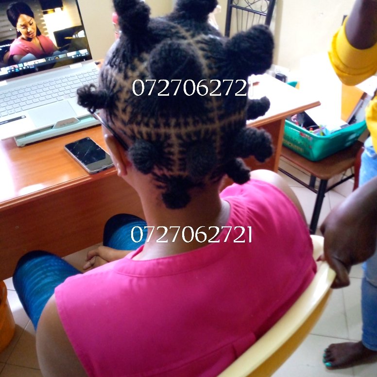 Bonnkesbeauty's tweet photo. New look in town.
#Sisterlocks
#Brotherlocks
#Microlocs
For Neat and perfect grid locs Tel 0727062721
#installation
#retight
House calls available
#LimuruMCAExposed
#Kondele
#DictatorshipBegins
#HolySpirit https://t.co/ZcPV1nwpIs