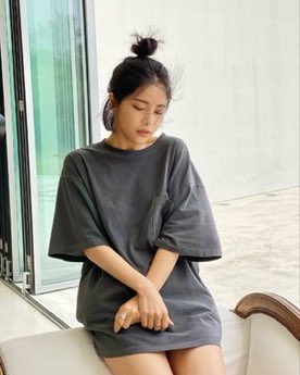 Mamamoo_France's tweet photo. [02.06.21] [#SOLAR IG] 

« 02.06.2021 18H (KST) "WAW" 🤭 #Nerveuse » 

🇫🇷 Mamamoo_France
Cr : solarkeem
#Dydy https://t.co/sWtyh84EH5