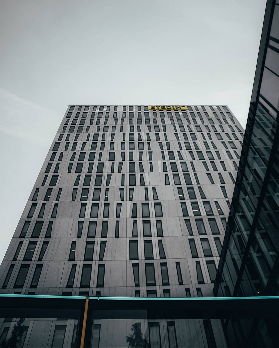 marlonhenry_nl's tweet photo. 🏢.........
_
#iShootPics #a6400 #sonyphotographer #sonycameras #apsc #sonya6400 #mirrorlessphotography #shotonsony #sonya6000club #sonya6400club #sonynederland #fotograaf #sonycamera #primelens #sonyusers #sonyshooter #sonyclub #buildings #architectuurfotografie #buitenleven https://t.co/iQ6FHp5O8L