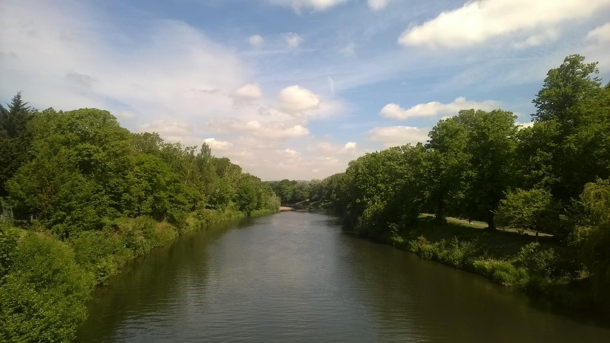 Did you know? #Cardiff is a stunning emerging tech hub that's a great place to start a business in 2021. 🌃

Here are some of the reasons why you should set up your new office in Wales' thriving capital city: ow.ly/axLK50EyBzZ

#cardiffbusiness #startups #entrepreneur