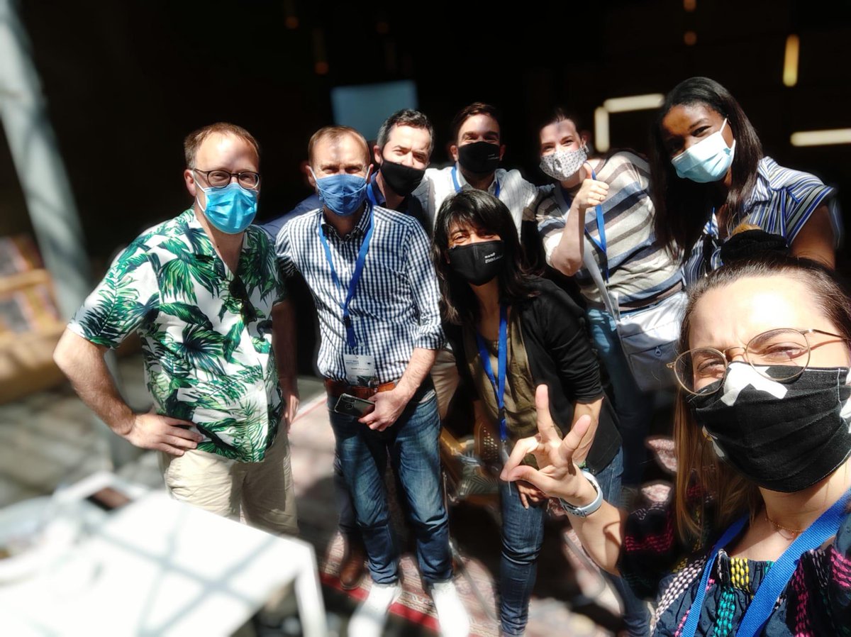 AnaNavaTazo's tweet photo. 🏆 #LIFEAwards21 are over. But we keep working to promote nature&amp;environmental protection in the #EU 🍃🌄💧 🇪🇺
🎉 Congratulations to all finalists/winners from the organising team. You are great! 
As @BrusselsGeek said, keep up the good work! 💪
#EUGreenWeek https://t.co/AIMvgP4iAb