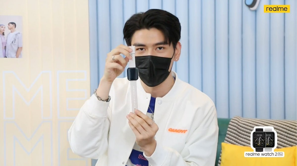 iPhone_Droid's tweet image. Toptap &amp;amp; Mike มารีวิว review watch 2 Pro แล้วนะ ฟีเจอร์เพียบ 

#TouchTheTechLife #realmeAIoT #TopTap #Mike #ToptapMike #realmeWatch2Pro #realmeWatch2 #realmeBudsQ2 #realmeTH #realme #RealmeDareToLeap