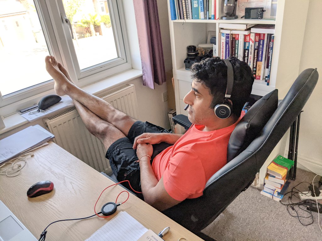 DharmeshShahD's tweet photo. Nothing to see here, just #WFH https://t.co/K4HyFewoPB