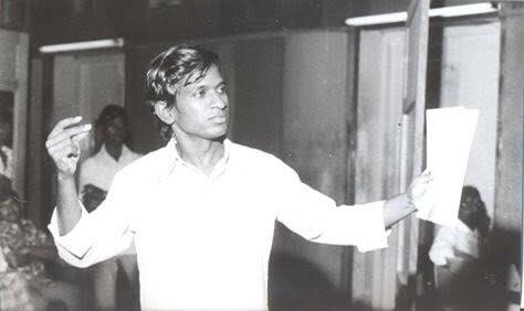 NaveenFilmmaker's tweet photo. அன்று என் பெற்றோர், பிறகு நான், இன்று என் மகள் என என்றென்றும் எங்கள் வாழ்க்கையோடு கழந்த இசை மட்டும் உங்கள் வெற்றி அல்ல தலைவா. ஒடுக்கப்பட்ட கூட்டத்திலிருந்து வந்த ஒருவனை இன்று ஒடுக்கிய கூட்டங்களே சொந்தம் கொண்டாடும் அரசியல் வெற்றியே உங்கள் பெரும் வெற்றி
#HappyBirthdayIlayaraja https://t.co/XGMWWSS3Rr