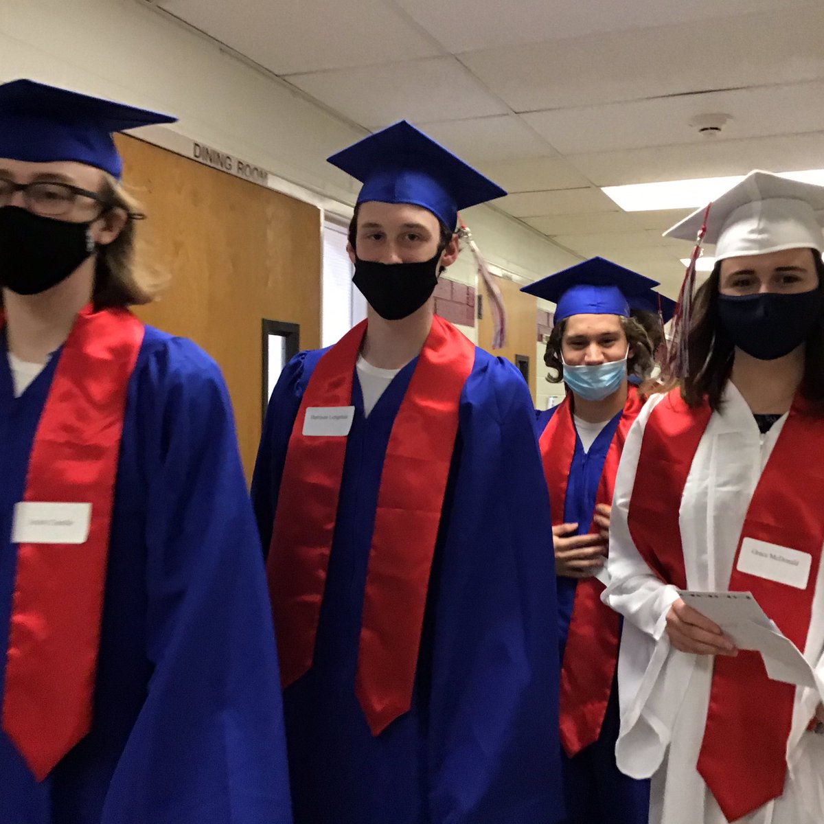 CBHoltzman's tweet photo. Kindergarten Stars 🌟to Senior Super Stars🌟🌟 in the blink of an eye...Loved applauding my former students today- so proud and accomplished! Share your passions and live your dreams; the world awaits YOU:) Hearts together forever! 💕👩‍🎓👏👨‍🎓💞
@east_cb @CBWarwickElem @CBSDSchools https://t.co/oin7Jgfbm5