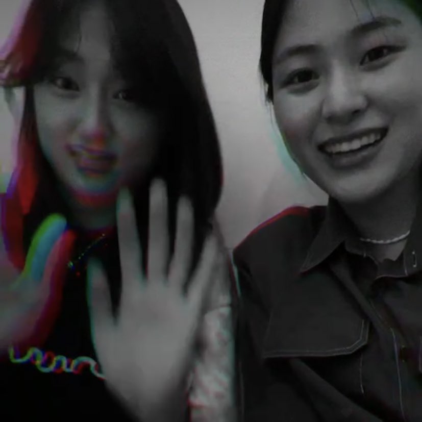 JOOlKS's tweet photo. I stan two (2) pretty besties ๐ฅบ๐
#LawSchool #๋ก์ค์ฟจ #KangSol #KangSolA #KangSolB #RyuHyeYoung #LeeSooKyung https://t.co/pwq4CLkP5M